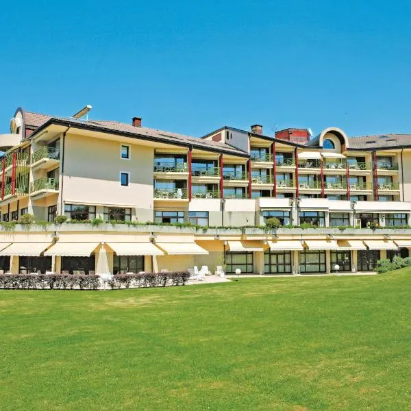 马尔利奥布洛斯别墅Spa酒店，位于Saint-Offenge-Dessus的酒店