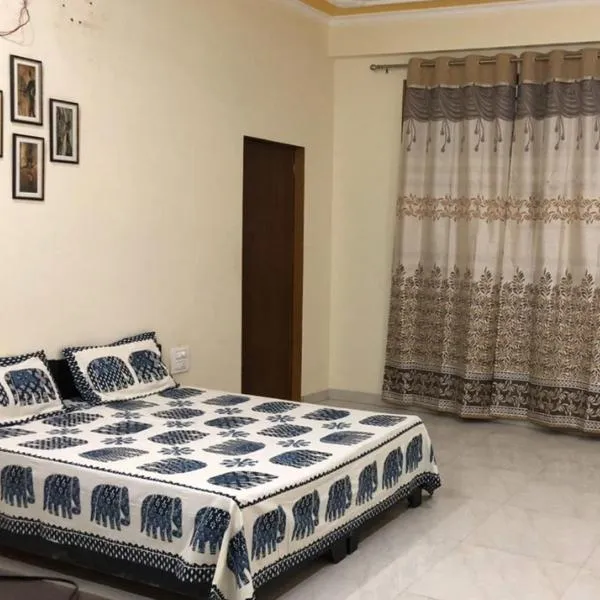 KK Residency，位于Angādipuram的酒店