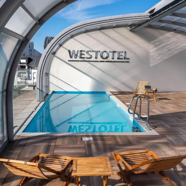 Westotel Le Pouliguen，位于拉波勒的酒店