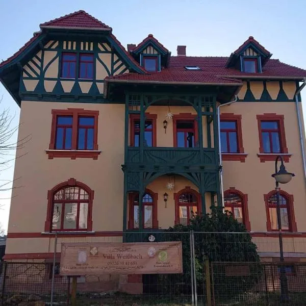 Villa Weißbach - Haus Hilda，位于Flöha的酒店