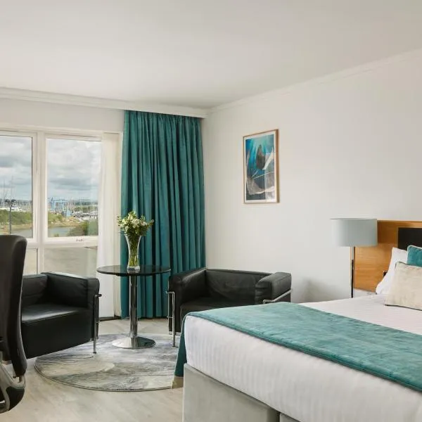 Langstone Quays Resort，位于南海灵的酒店