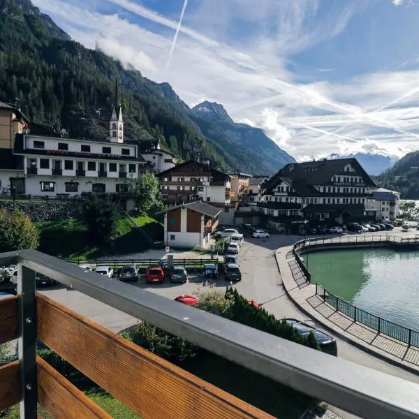 Una Civetta sul Lago，位于阿莱盖的酒店