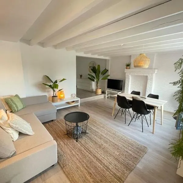 Cosy flat for 4 p. with garden in Tremelo，位于Tremelo的酒店