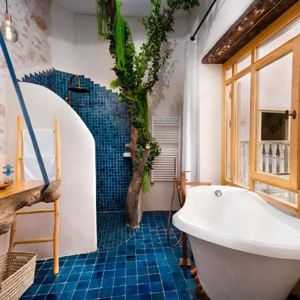 Mama Lova Hôtel, Riad, Restaurant & Spa，位于索维拉的酒店