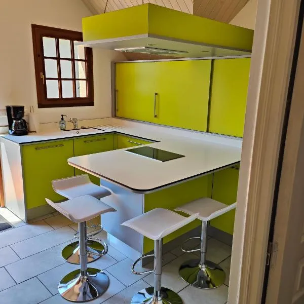 Appartement Boutx 4 PERSONNES，位于Boutx的酒店
