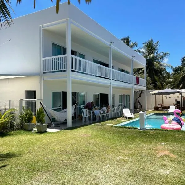 Casa Blanca Hibiscus Angra de Ipioca Maceió，位于马塞约的酒店