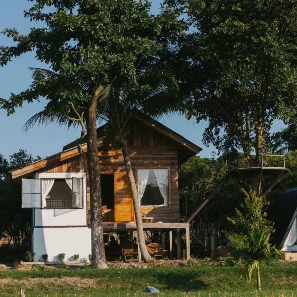 Baanfanglamoon，位于安康山的酒店