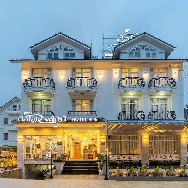 Dalat Wind Hotel，位于Ấp Dangia的酒店
