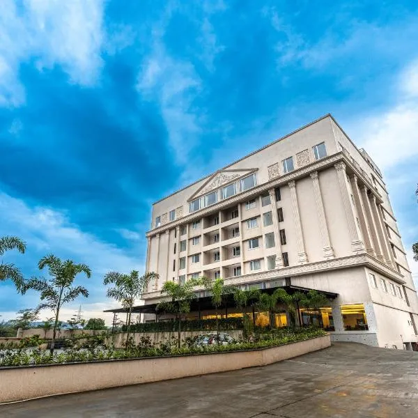 Mastiff Grand The Sia Palace Suites & Banquets, Khopoli, Near Imagica，位于科波利的酒店