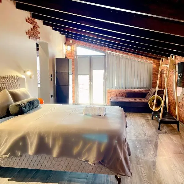 Makri Sunrise Villa，位于普拉塔尼蒂斯罗多皮斯的酒店