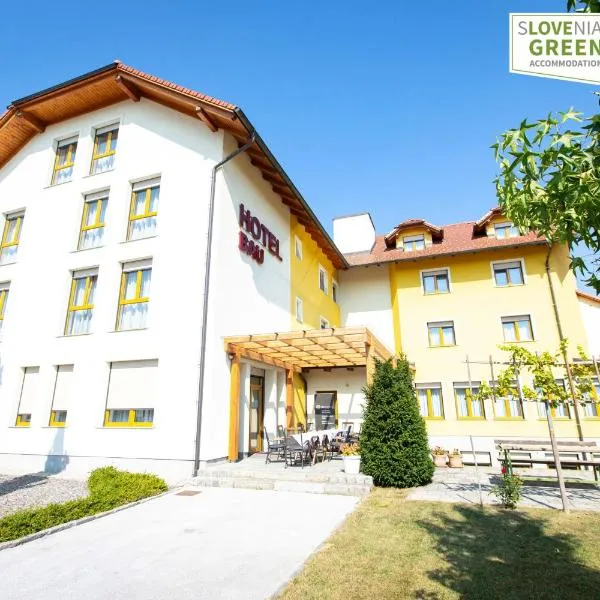 包玛利博酒店，位于Selnica ob Dravi的酒店