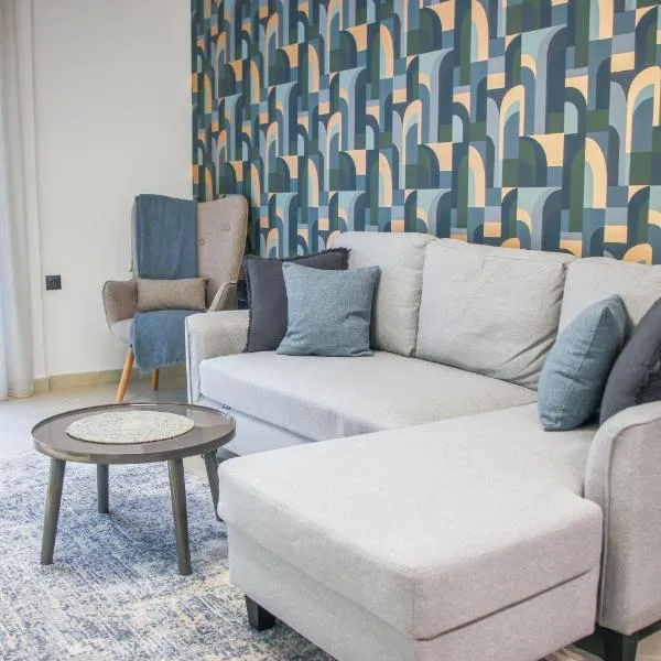 CasaTu Αpartments，位于科莫蒂尼的酒店