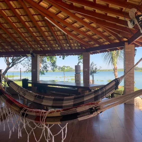 Rancho a beira rio 2-bedroom cottage，位于Juritis的酒店