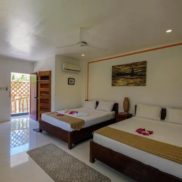 进化潜水和海滩度假村，位于马拉帕斯加的酒店