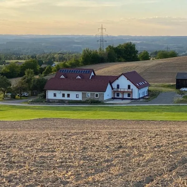 Hofbauer-Hof，位于Eschabruck的酒店