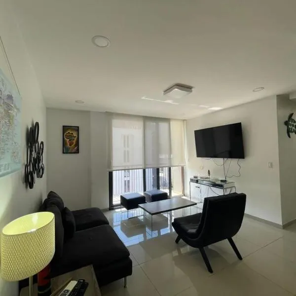 Condominio de lujo，位于圣佩德罗苏拉的酒店