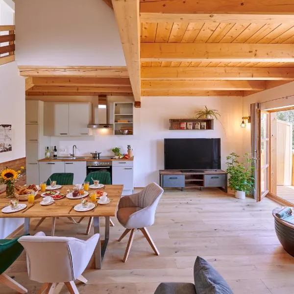 Ferienwohnung Tittmoning zwischen Salzburg und Burghausen，位于蒂特莫宁的酒店