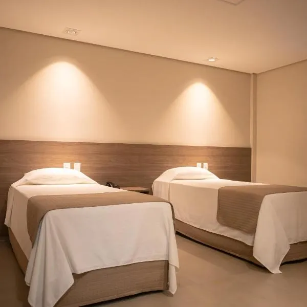 Bravo's Hotel，位于Xinguara的酒店