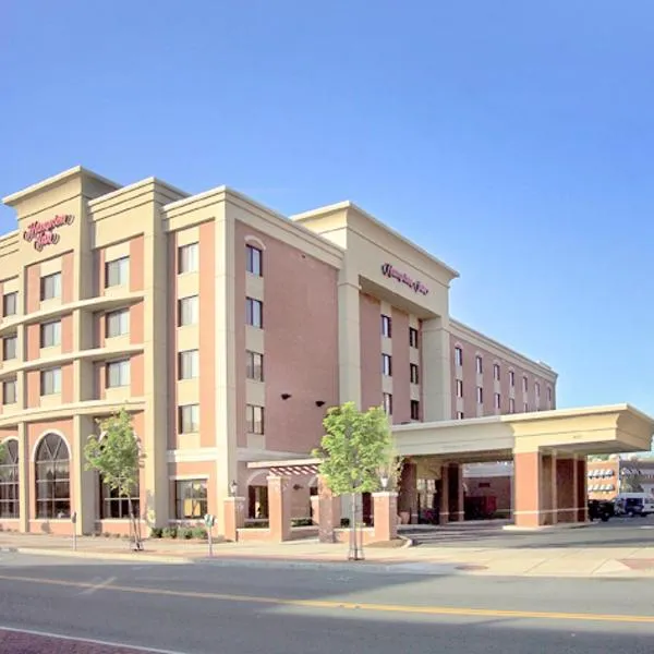 Hampton Inn Schenectady Downtown，位于Pattersonville的酒店