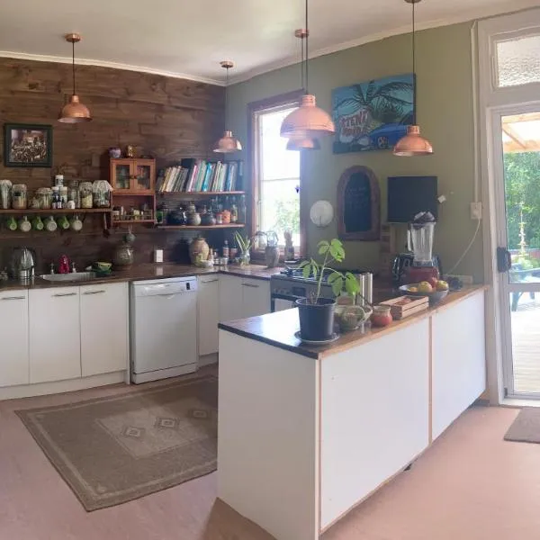 Okato Homestay，位于Okato的酒店