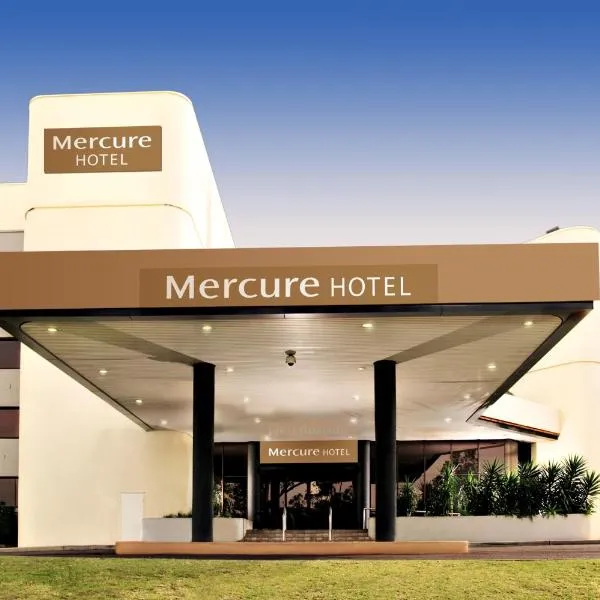 莫库若彭里斯酒店，位于Emu Plains的酒店