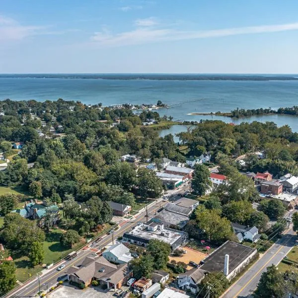 The Chesapeake Inn，位于Urbanna的酒店