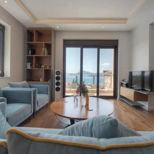 Luxury apartment with Sea view Przno, Sveti Stefan, Regina Residence，位于普兹诺的酒店
