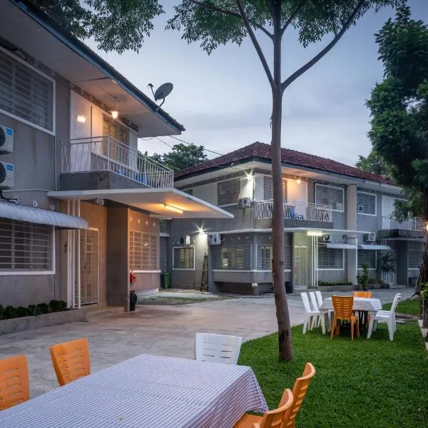 18 guests Seaside Private Terrace, Tg Bungah，位于丹绒武雅的酒店