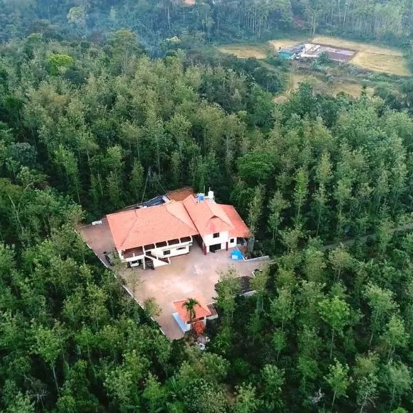 Coorg Bliss Estate Stay，位于Napoklu的酒店