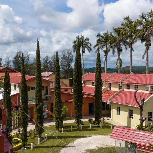 Rumors Resort Hotel，位于Benque Viejo del Carmen的酒店