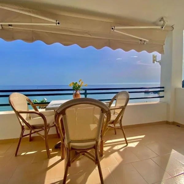 Corfu Glyfada Beach Apartment 86，位于格利法达的酒店