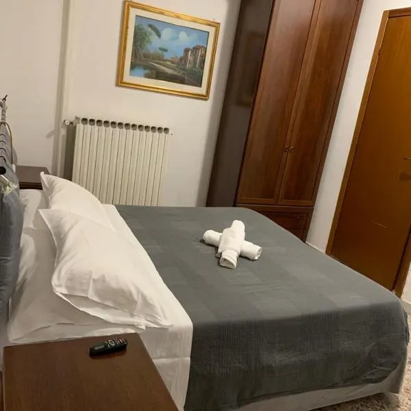 Albergo Abruzzese，位于Riano的酒店