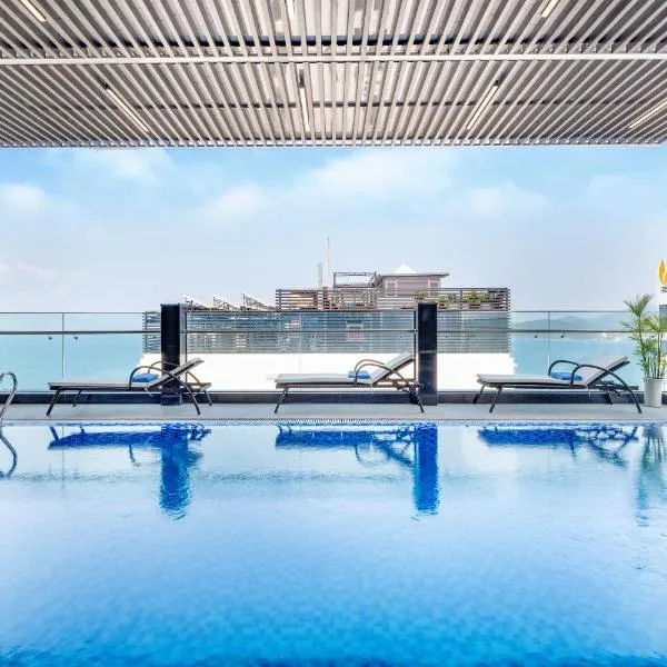 Emerald Bay Hotel & Spa Nha Trang，位于芽庄的酒店