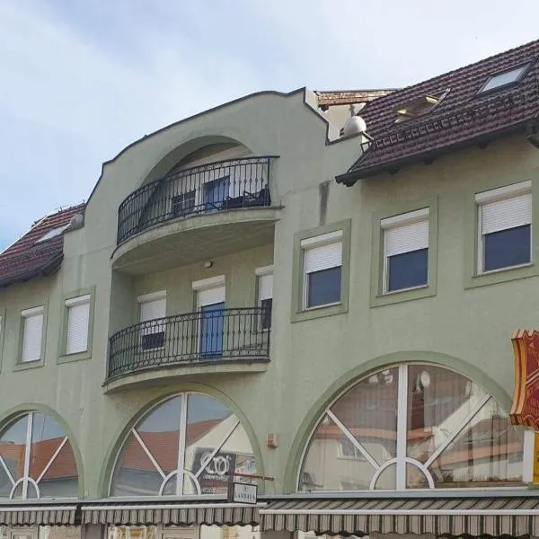 Apartman ANDREA，位于温科夫齐的酒店