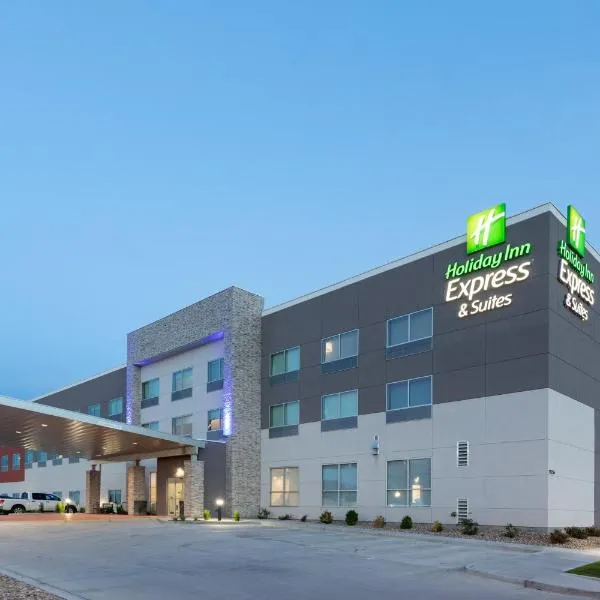 Holiday Inn Express & Suites - Firestone - Longmont , an IHG Hotel，位于Firestone的酒店