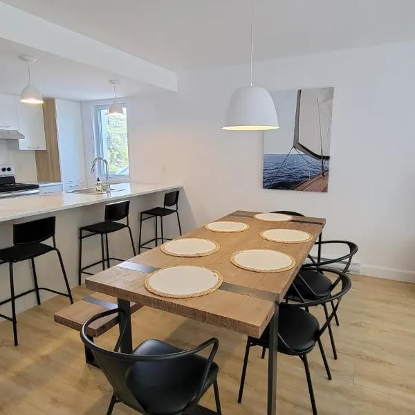 Spacieux 3 chambres à 5 minutes du Vieux- Quebec，位于魁北克市的酒店