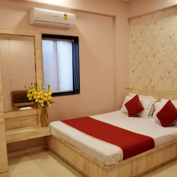 Hotel Saideep Villas, Shirdi，位于Vāvi的酒店