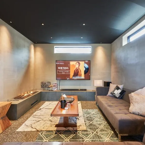 N3 Tsuchiura CYCLE HOME HOTEL，位于土浦市的酒店