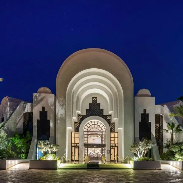 杰尔巴皇宫丽笙度假酒店及海水浴，位于Djerba的酒店