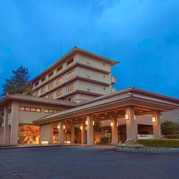 Yukai Resort Premium Seiunkaku，位于芦原市的酒店