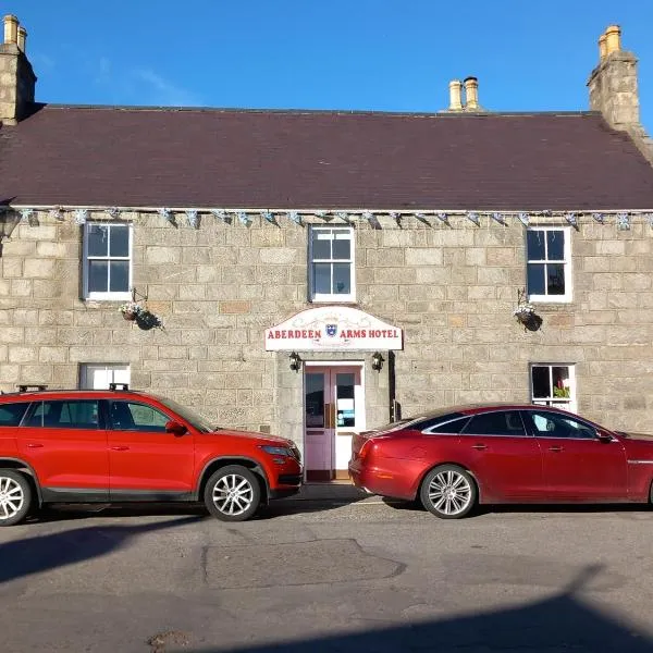 Aberdeen Arms Hotel Tarland，位于Kildrummy的酒店