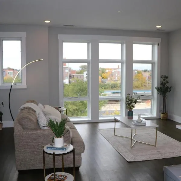 Chicago Exquisite Haven 2bed 2bath Near Downtown and United Center，位于芝加哥的酒店