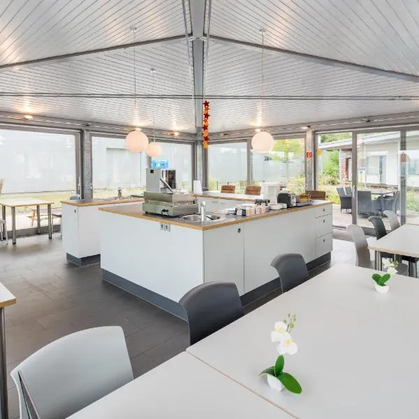Sport Arena HOTEL Waldshut，位于瓦尔茨胡特田根的酒店