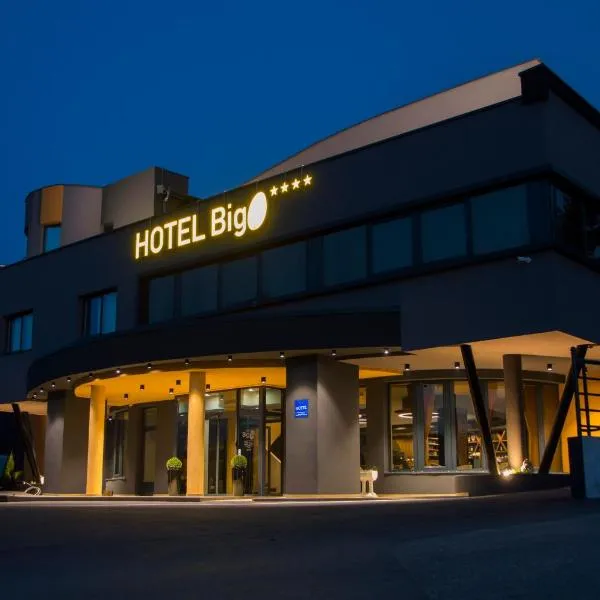 Hotel Biga，位于Tajan的酒店