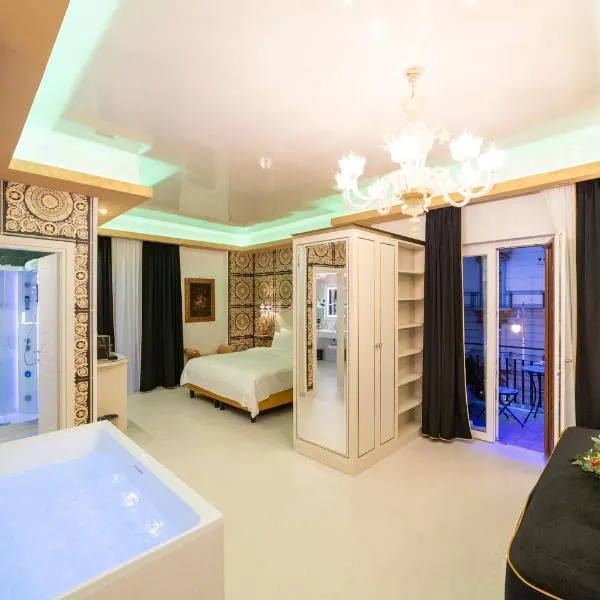 Leucosya Luxury Rooms，位于萨莱诺的酒店