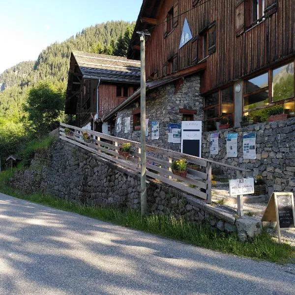 Auberge de Jeunesse HI La Clusaz，位于拉克吕萨的酒店