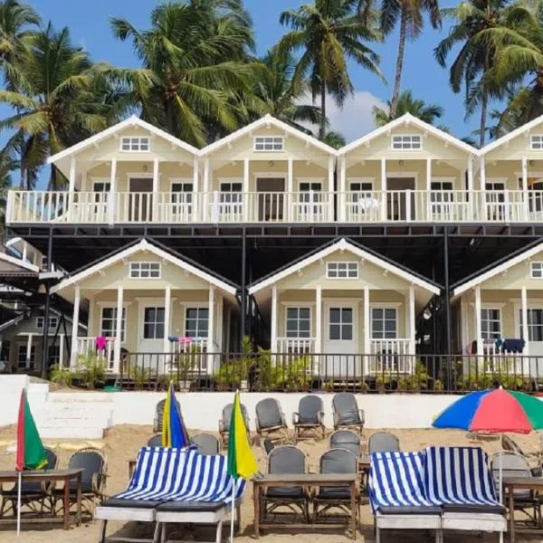 Cocos Beach Resort，位于帕罗林的酒店