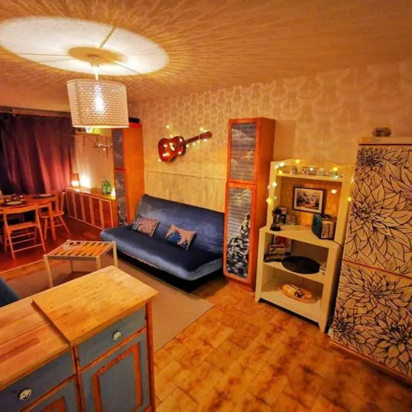 Cosy apart, ski snow surf, Foux d'Allos avec Vue，位于拉富的酒店