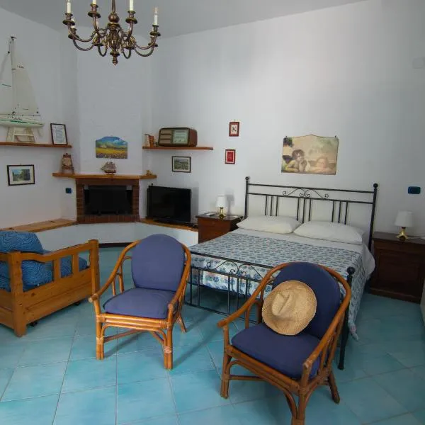 Ponza Holiday Homes - Santa Maria，位于蓬扎的酒店