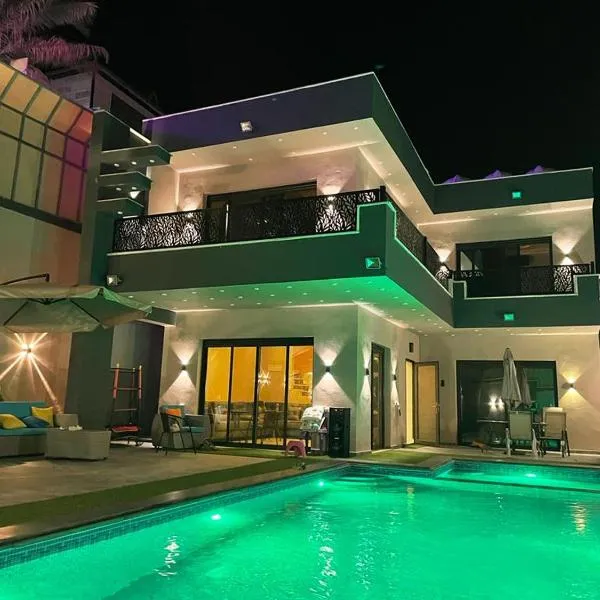 Villa Jana chalet - Private Villa - Dead Sea - Jordan，位于Ash Shāghūr的酒店